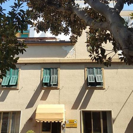 Albergo Savoia Ospedaletti Bagian luar foto
